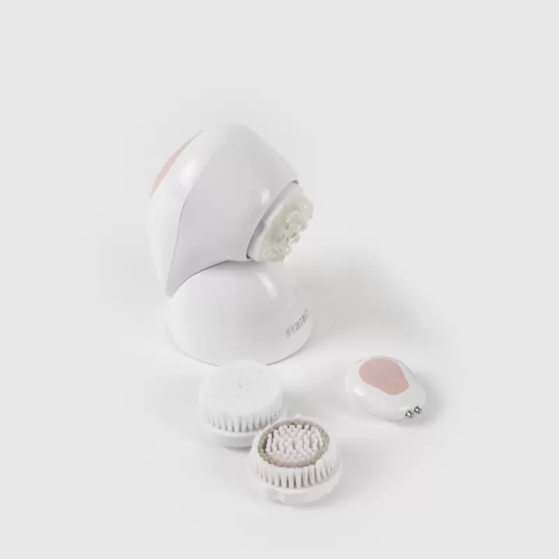 Máy rửa mặt công nghệ siêu âm 3D HoMedics FAC-700 5 Máy rửa mặt HoMedics FAC-700-EU sở hữu 3 đầu làm sạch chuyên biệt có thể thay thế